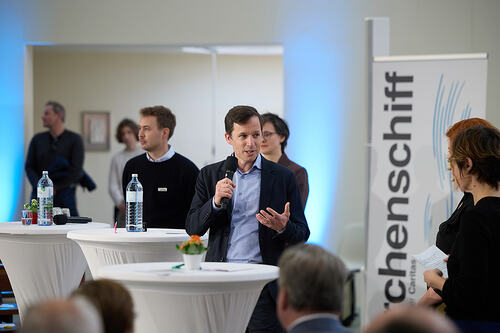 Caritas - Er?ffnung Kirchenschiff / Johannes Hloch